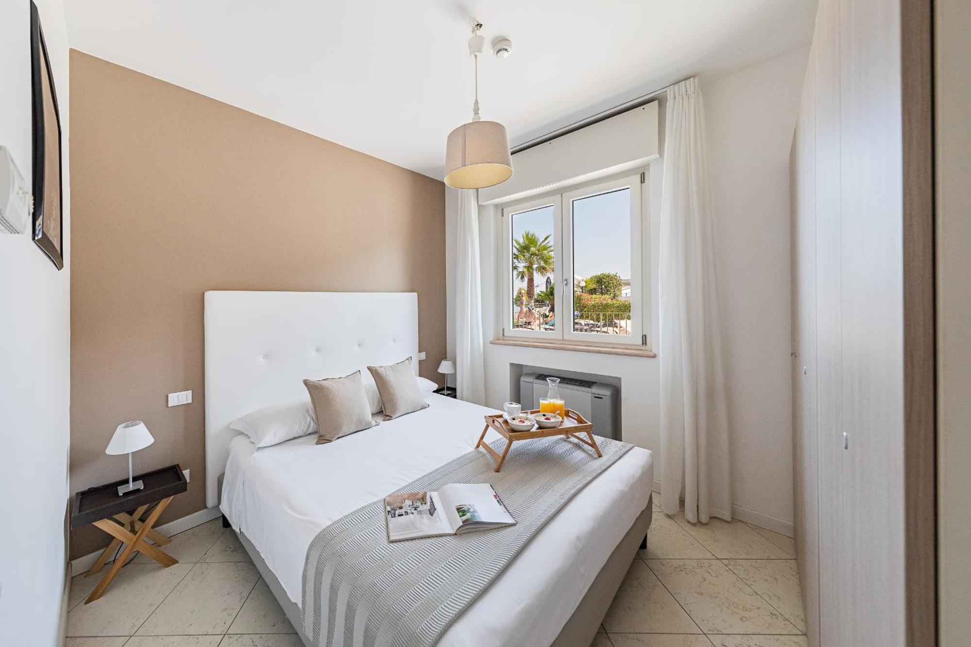 Residenza Miralago Ii By Wonderful Italy * Desenzano del Garda