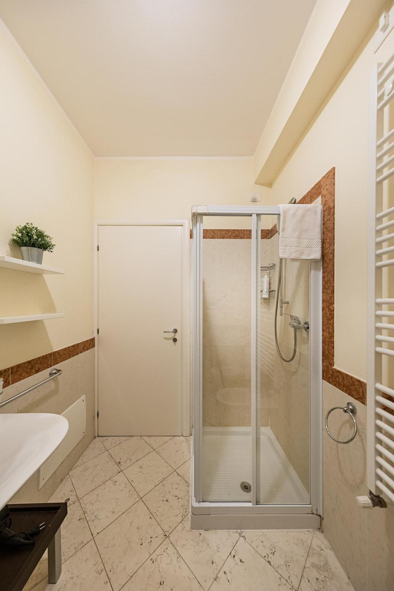 Residenza Miralago Ii By Wonderful Italy * Desenzano del Garda