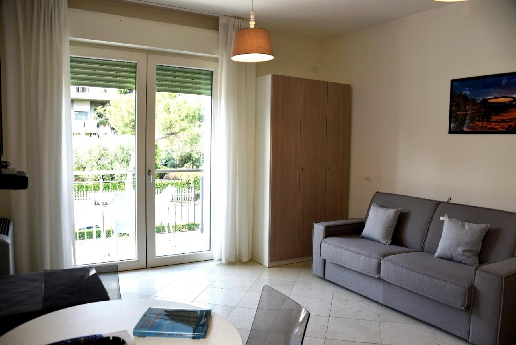 Apartment Residenza Miralago Ii By Wonderful Italy Desenzano del Garda